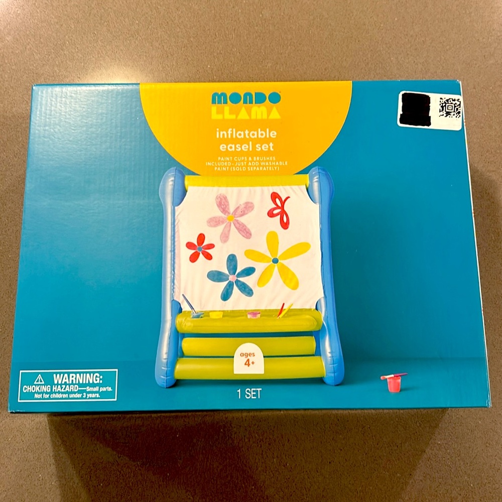 48" Plastic Giant Outdoor Inflatable Easel Set - Mondo Llama